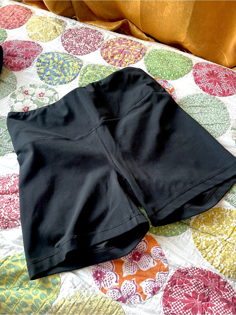 Yogalicious Black Bike Shorts with High Waist